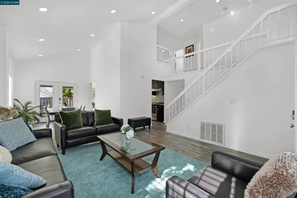 $899,000 | 162 Woodfield, Hercules, CA 94547