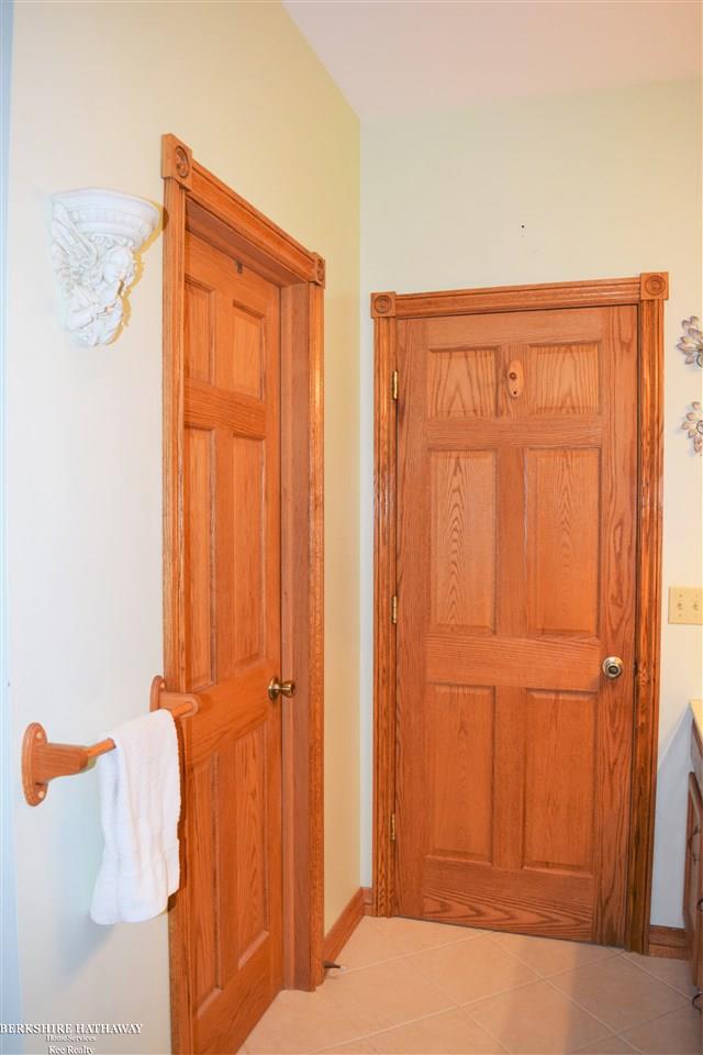 7600 Hewitt Road Avoca, MI 48006 - Photo 66 of 73 31297035-65.JPG