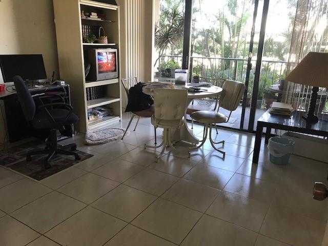 859 Jeffery Street, Unit 202 Boca Raton, FL 33487 - Photo 32 of 37 Pic - Bedroom 3