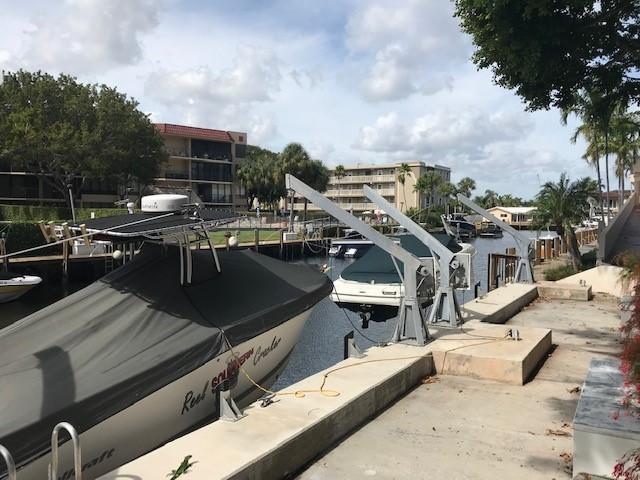 859 Jeffery Street, Unit 202 Boca Raton, FL 33487 - Photo 10 of 37 Pic - Boat Dock 3