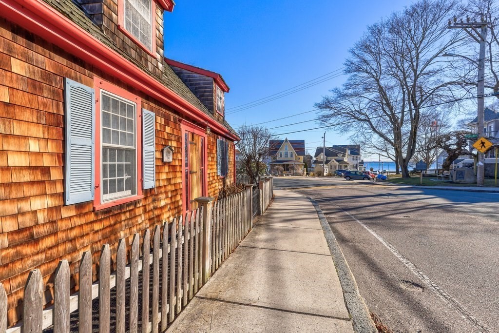 16 Main Street Hull, MA 02045 - Photo 1 of 33 Gallery Image 1