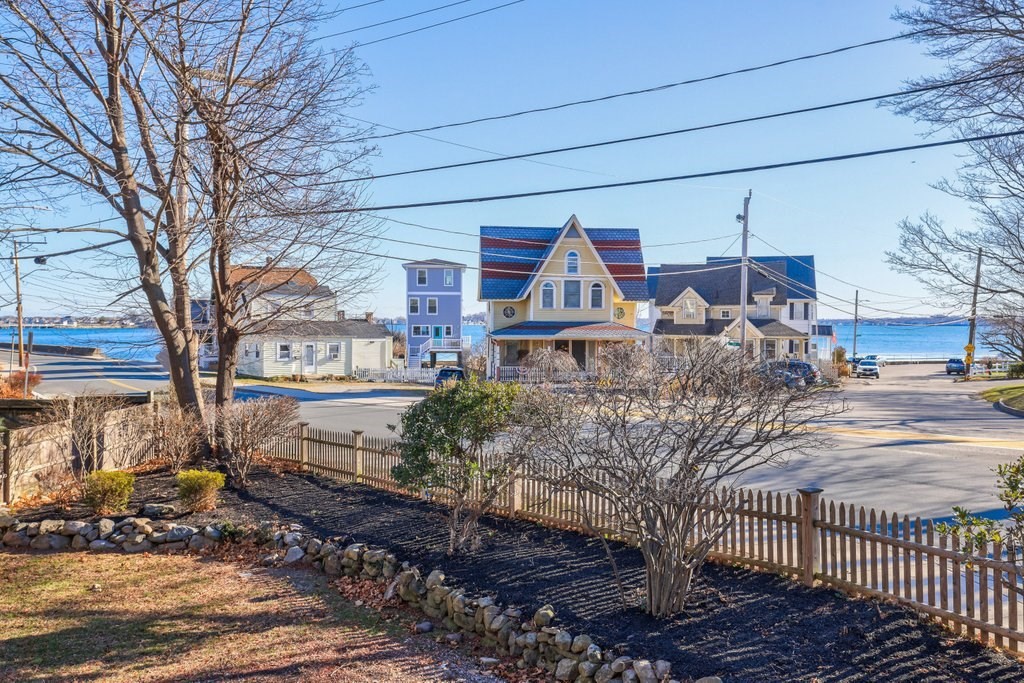 16 Main Street Hull, MA 02045 - Photo 11 of 33 Gallery Image 11