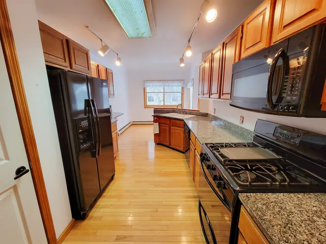 $525,000 | 210 Meadowrun Road, Williston, VT 05495