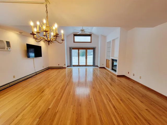 $525,000 | 210 Meadowrun Road, Williston, VT 05495