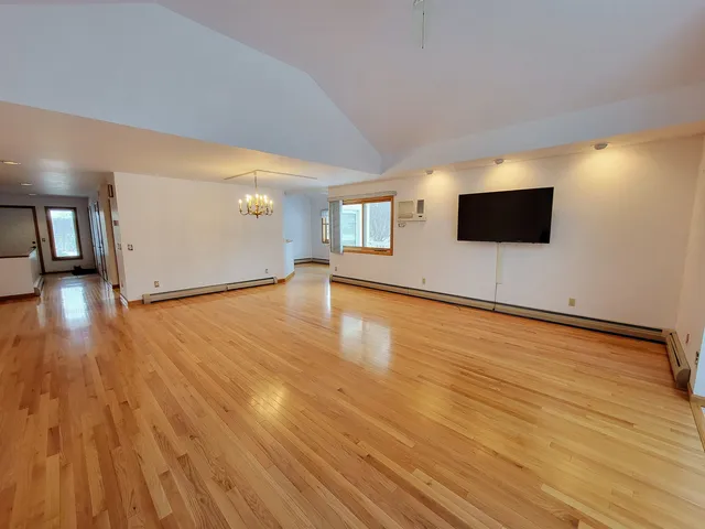 $525,000 | 210 Meadowrun Road, Williston, VT 05495