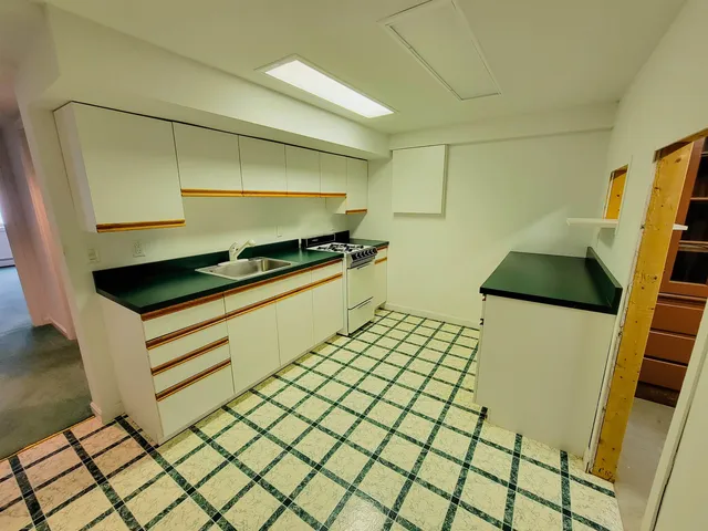 $525,000 | 210 Meadowrun Road, Williston, VT 05495