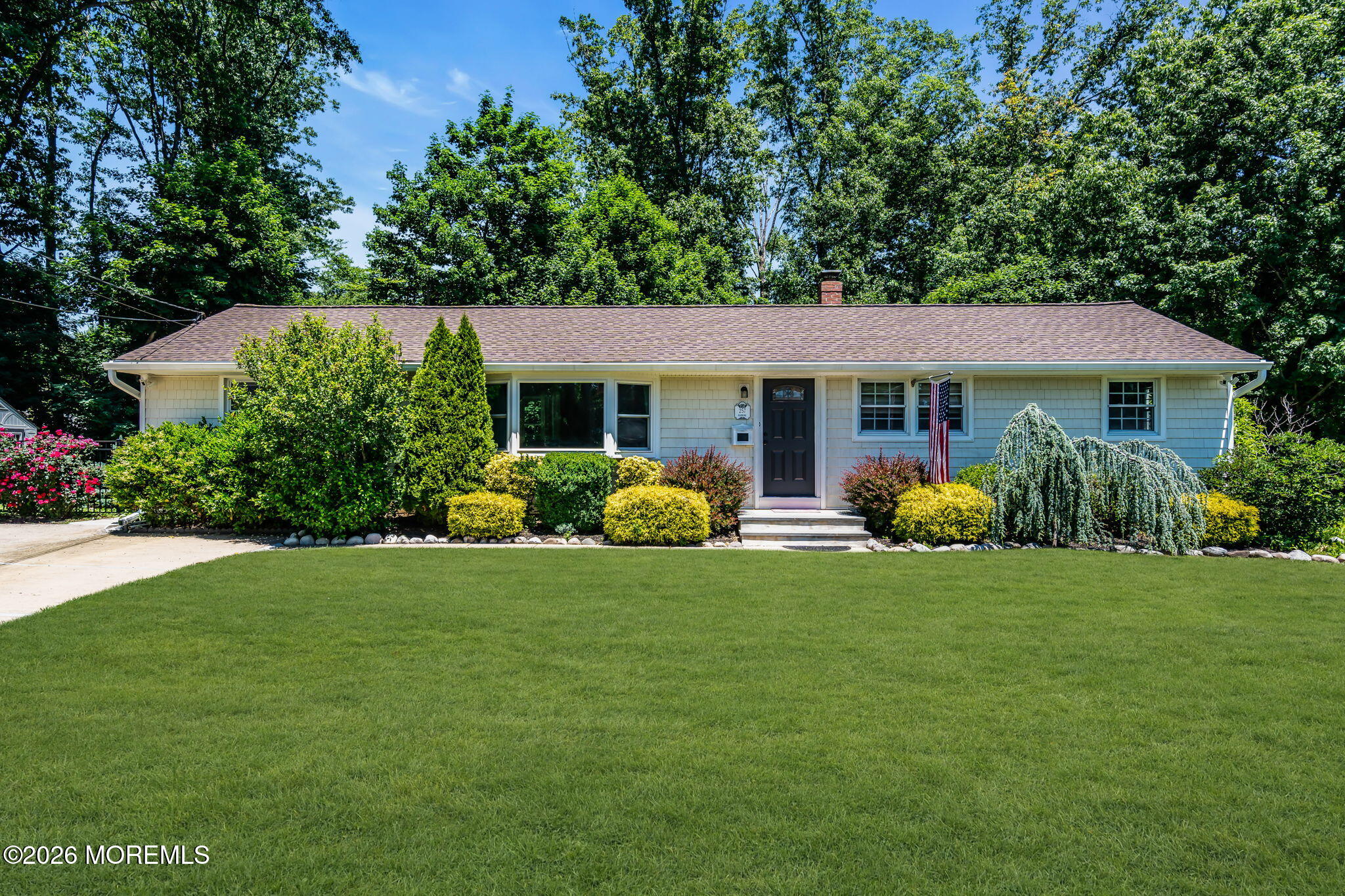 257 Harding Boulevard Matawan, NJ 07747 - Photo 4 of 42 5-web-or-mls-DSC08145-1