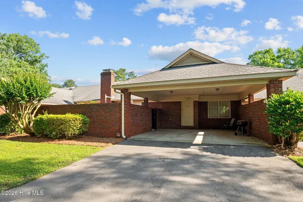 $229,900 | 809 Greenbriar Road, Kinston, NC 28501