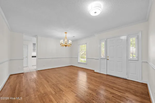 $229,900 | 809 Greenbriar Road, Kinston, NC 28501
