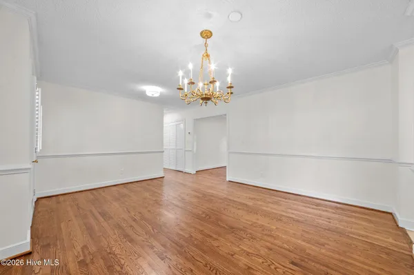 $229,900 | 809 Greenbriar Road, Kinston, NC 28501