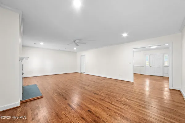 $229,900 | 809 Greenbriar Road, Kinston, NC 28501