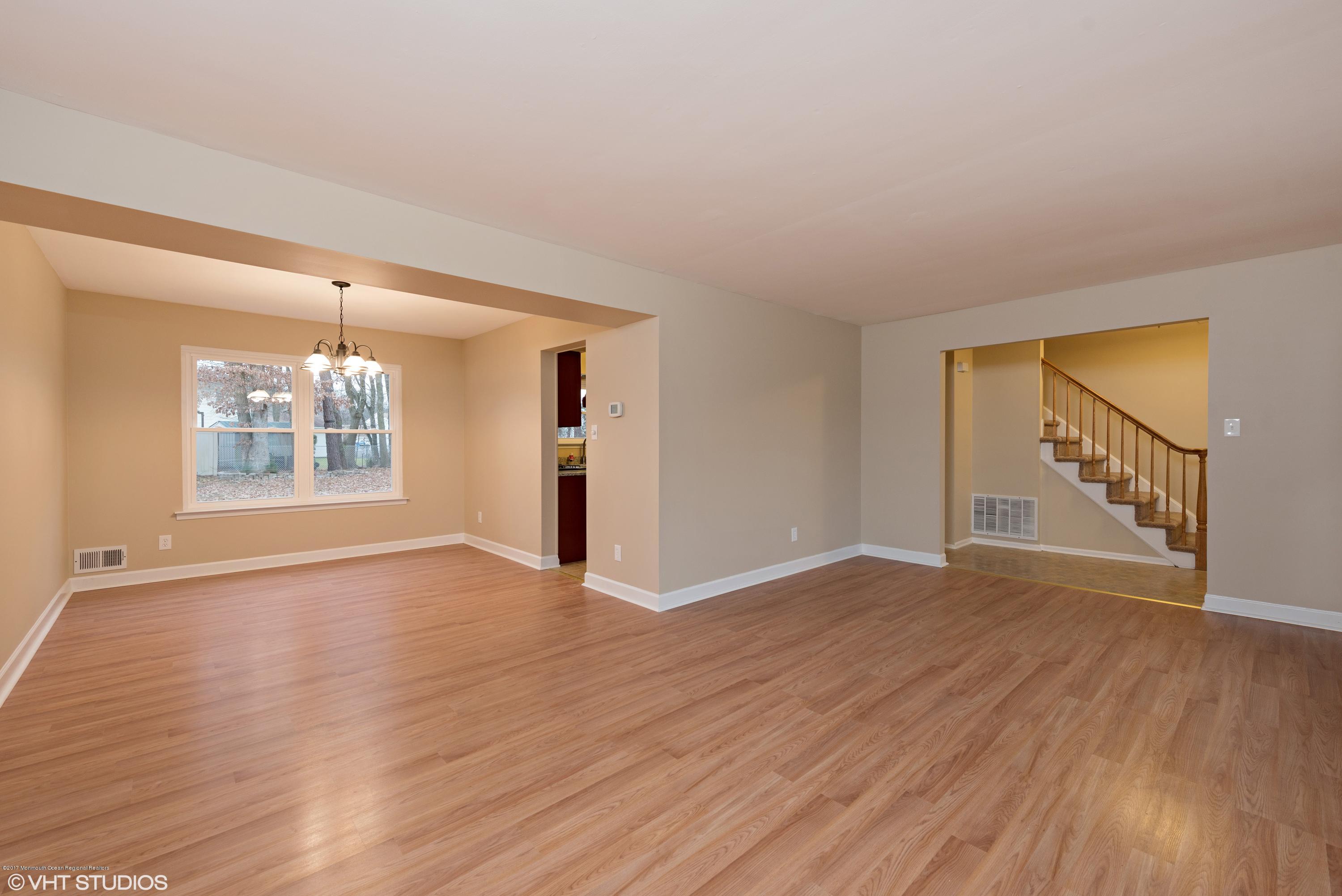 37 Peachstone Road Howell, NJ 07731 - Photo 4 of 23 04_37PEACHSTONERD_2004_HiRes