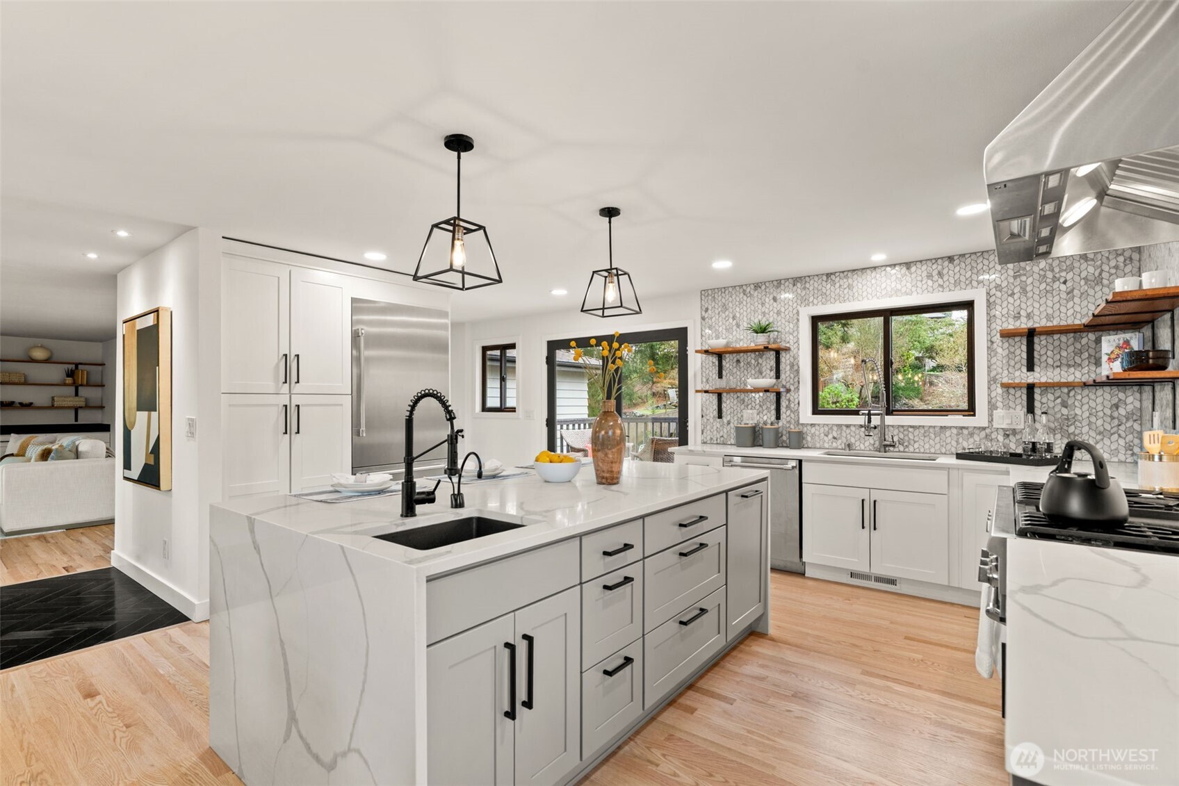 19125 94th Avenue West Edmonds, WA 98020 - Photo 14 of 37 a kitchen with counter top space cabinets and appliances