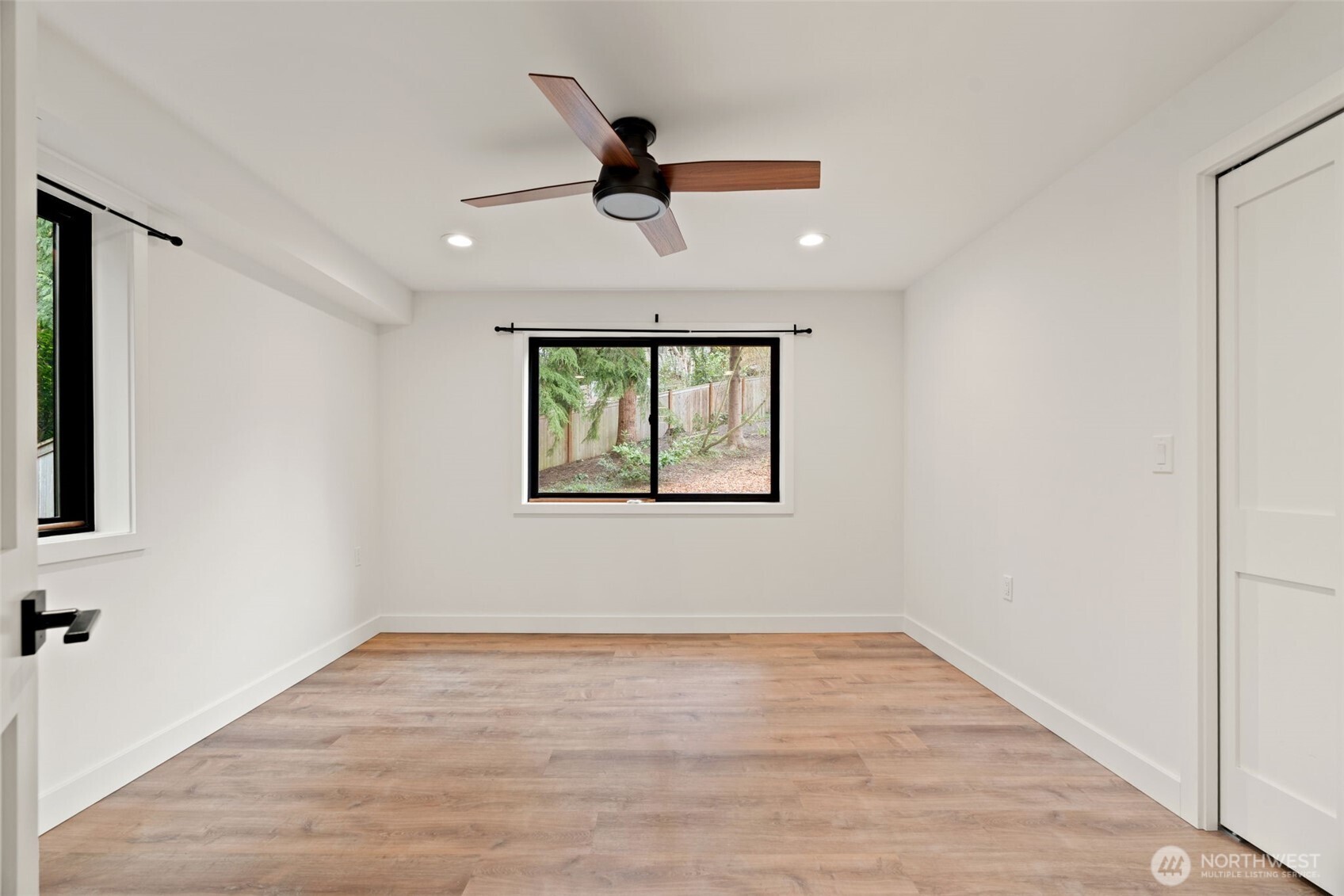 19125 94th Avenue West Edmonds, WA 98020 - Photo 28 of 37 wooden floor in an empty room with a window