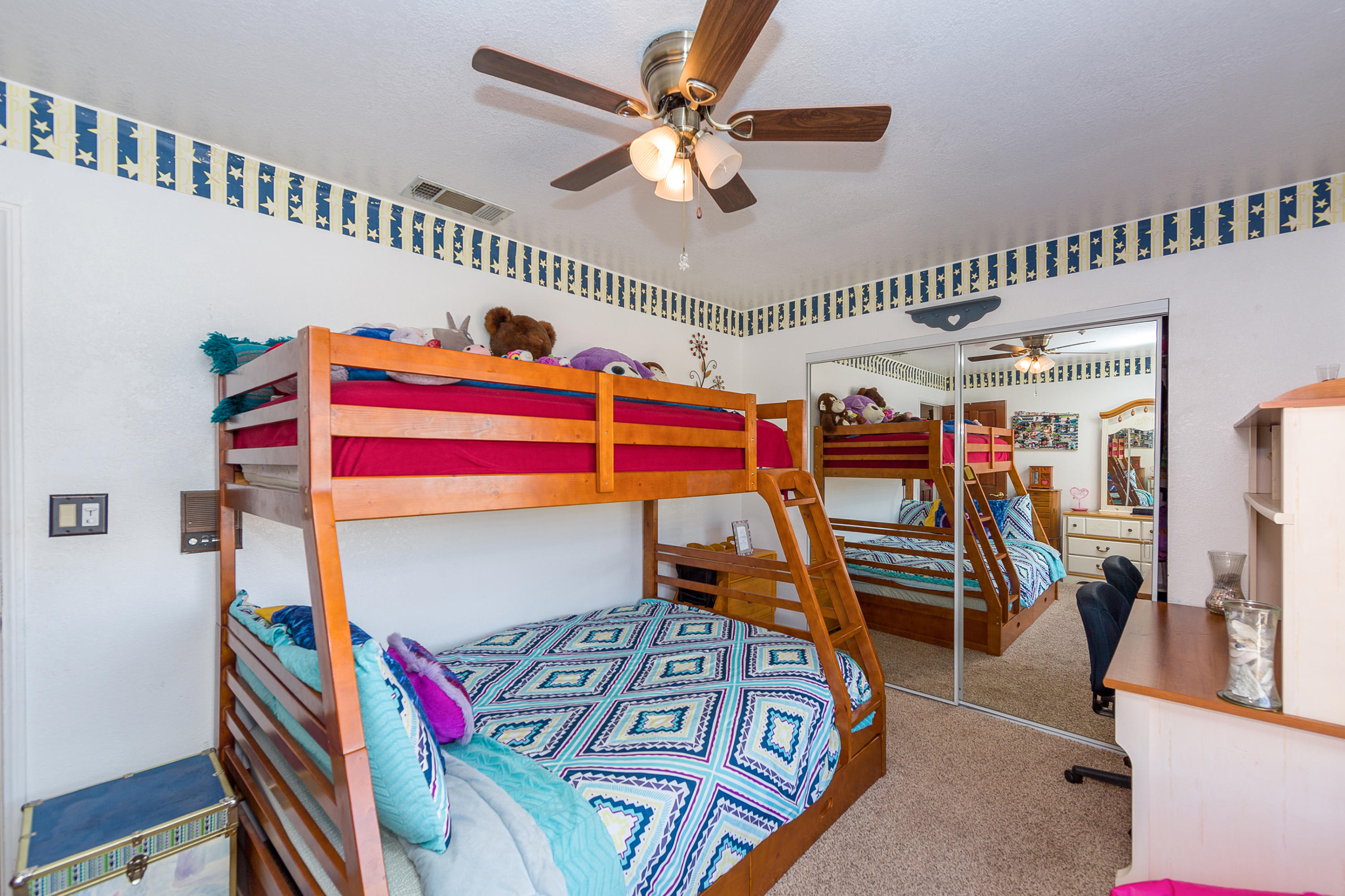 770 East Carson Mesa Road Palmdale, CA 93550 - Photo 13 of 33 014_Bedroom