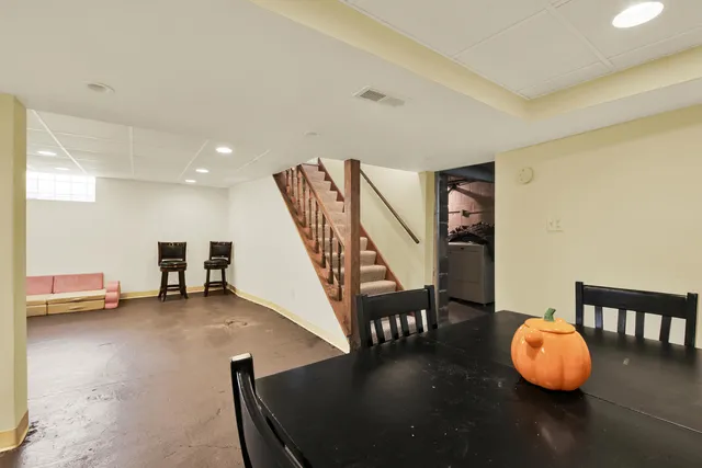 $274,900 | 2472 South 95th Street, West Allis, WI 53227