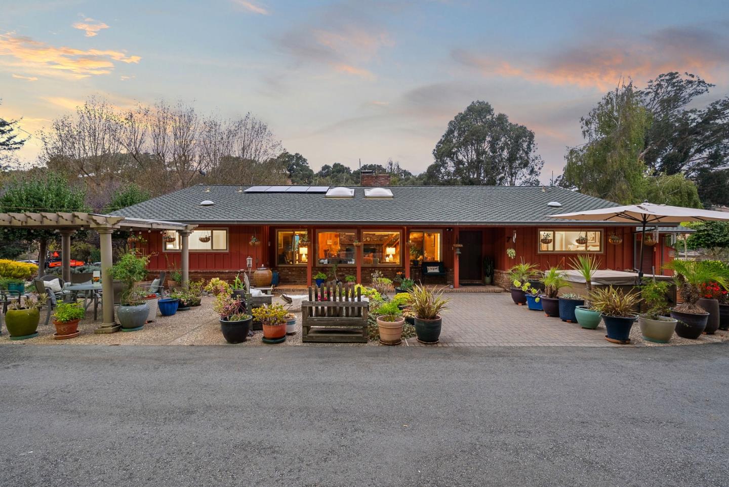 125 Old Stage Road Salinas, CA 93908 - Photo 2 of 88 Gallery Image 2