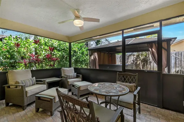 $3,800 | 4220 Grove Park Lane, Unit 1, Boynton Beach, FL 33436