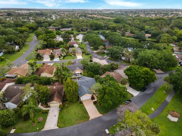 $3,800 | 4220 Grove Park Lane, Unit 1, Boynton Beach, FL 33436