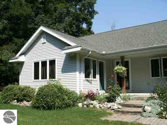 4020 Powell Road Kewadin, MI 49648 - Photo 20 of 25 1739070-19.JPG