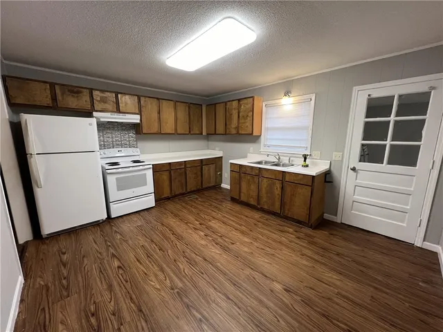 $1,100 | 206 Dickson Street, Westminster, SC 29693