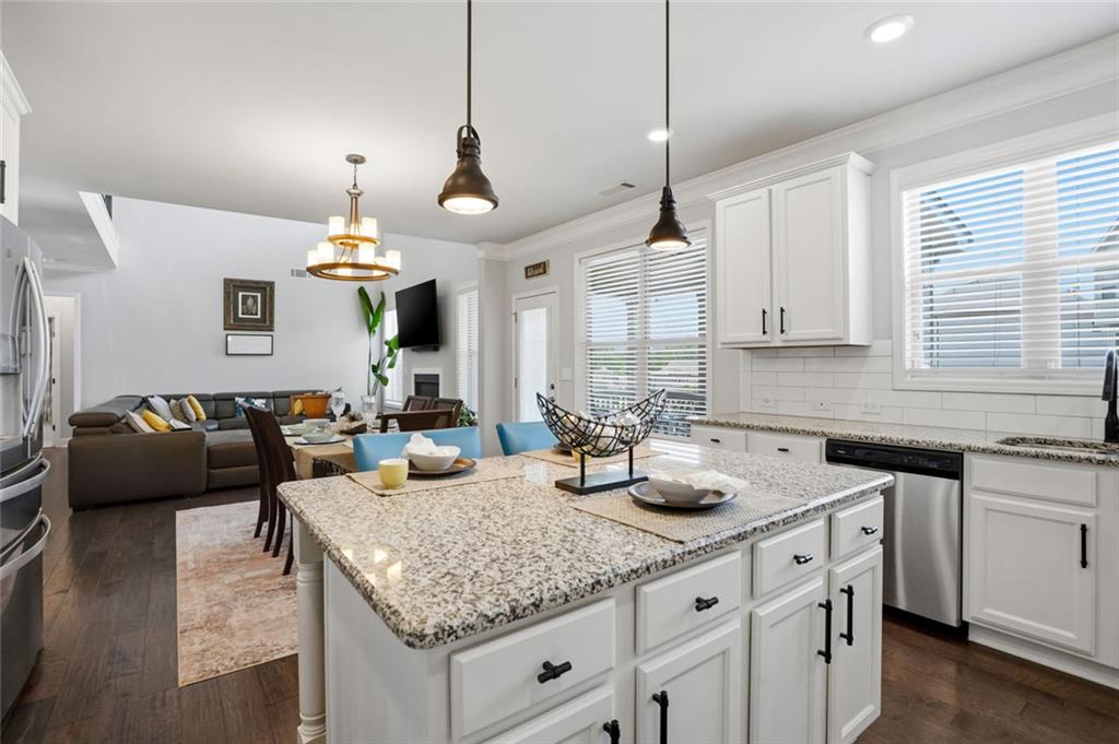 1883 Hampton Grove Way Dacula, GA 30019 - Photo 9 of 43