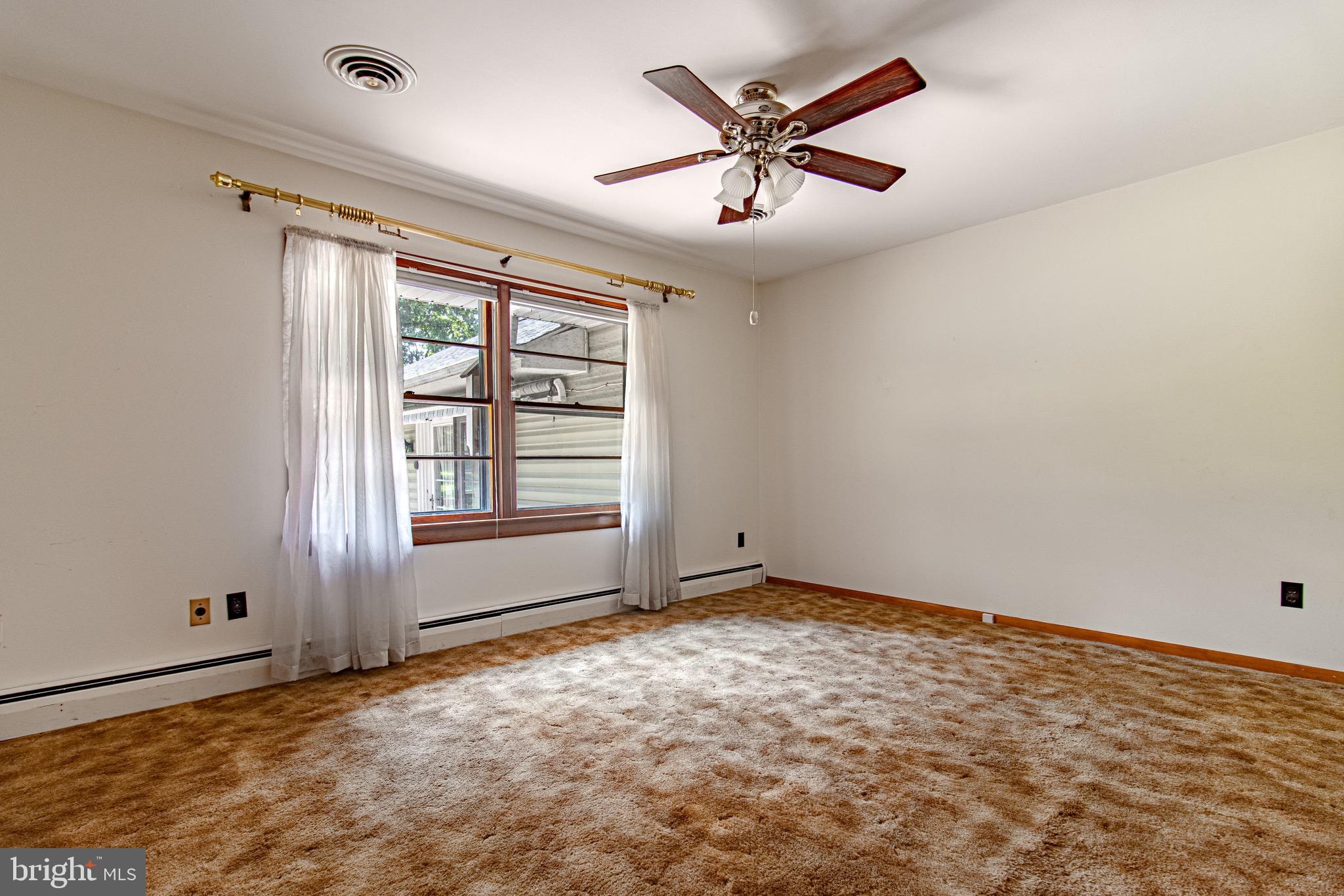 6230 Ripley Road La Plata, MD 20646 - Photo 24 of 30 Primary bedroom