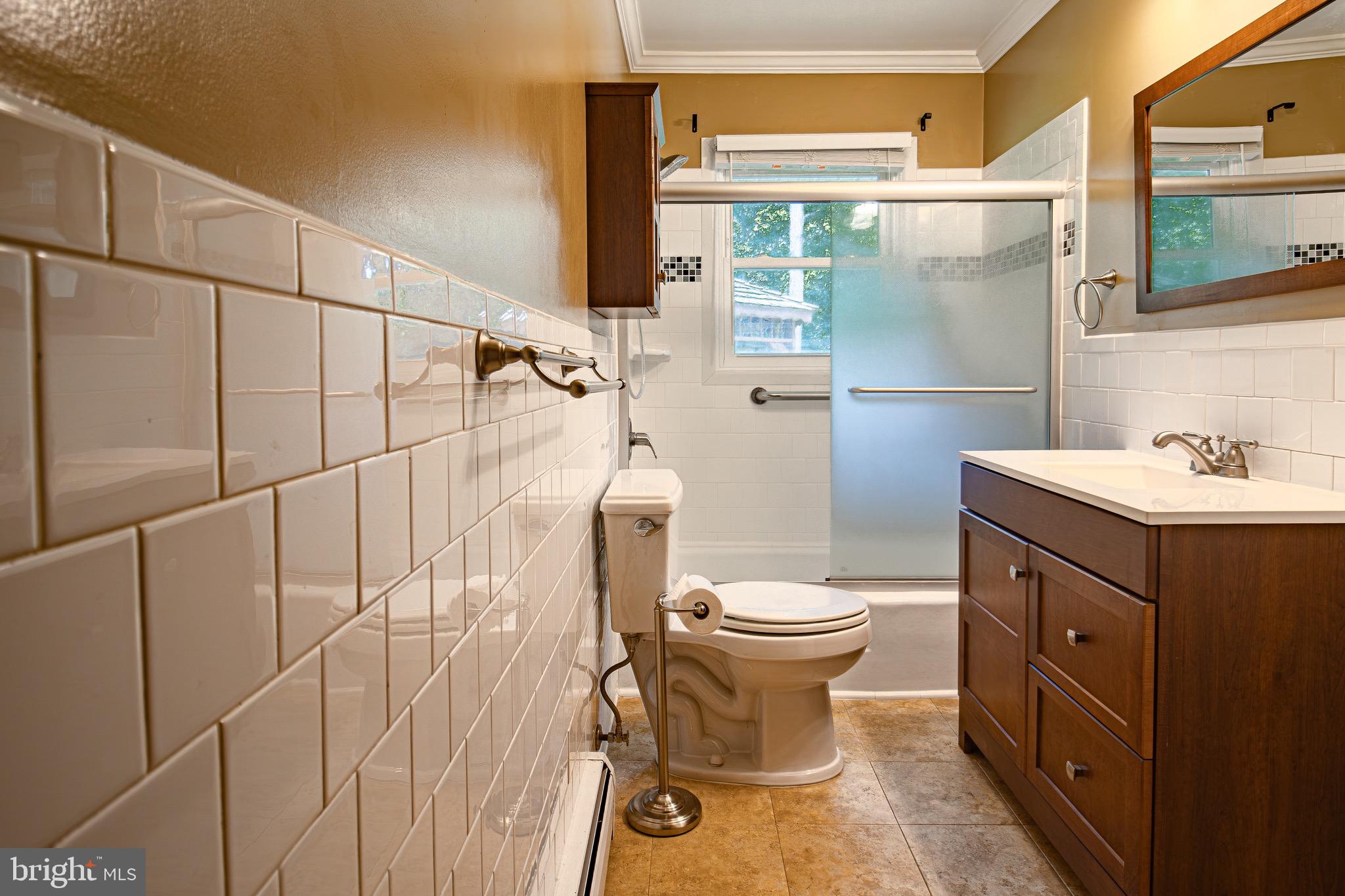 6230 Ripley Road La Plata, MD 20646 - Photo 29 of 30 Hall bathroom