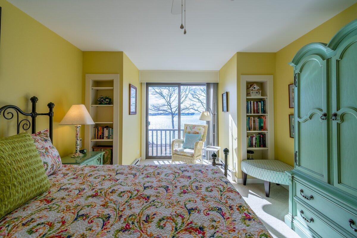 33 Jameson Point Road, Unit 4 Rockland, ME 04841 - Photo 16 of 30 33 Jameson Pt Int-25