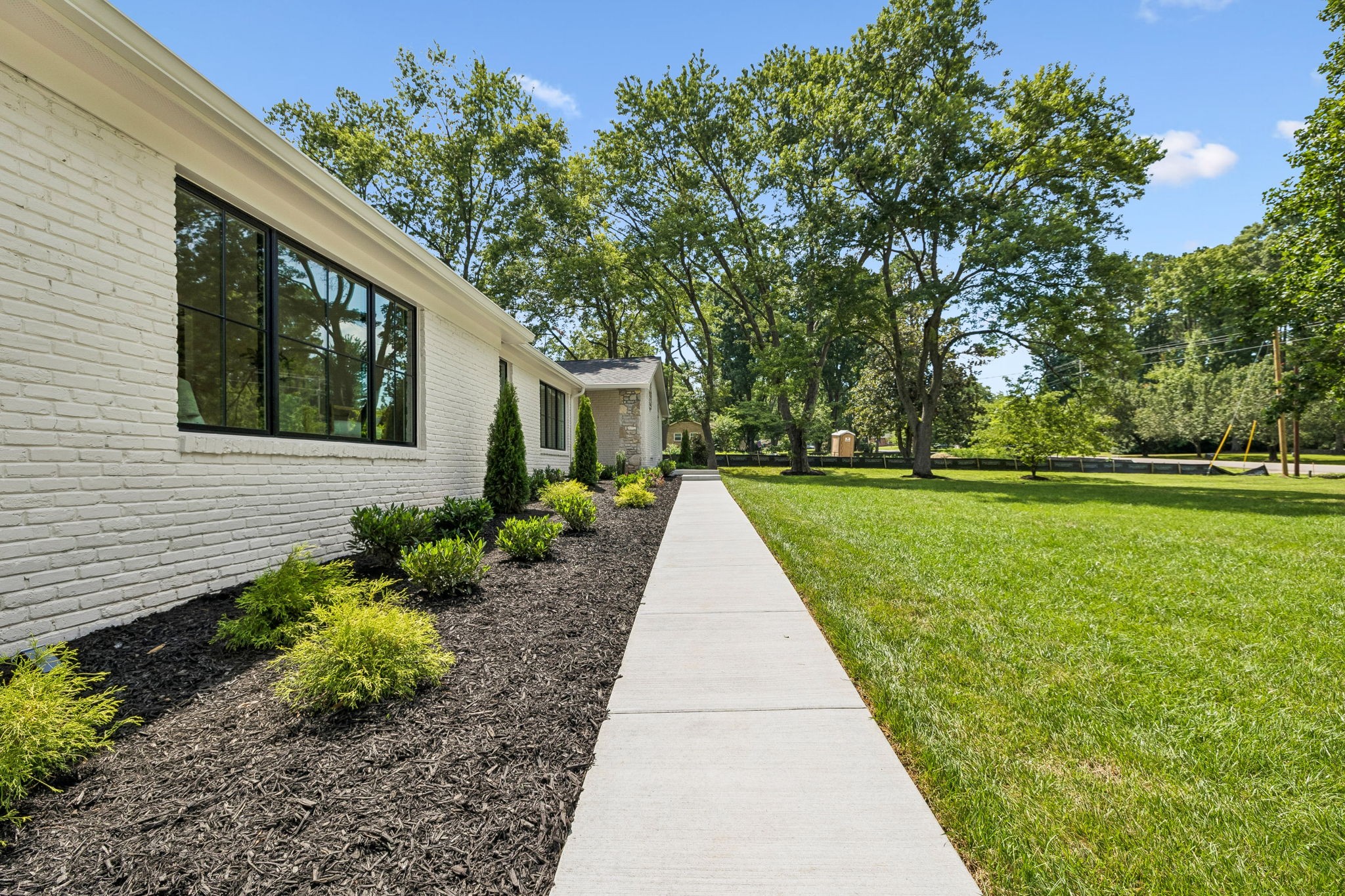 8011 Wikle Road East Brentwood, TN 37027 - Photo 4 of 82