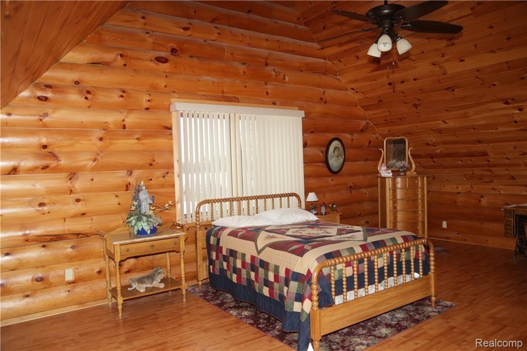 8349 Duce Road Avoca, MI 48006 - Photo 22 of 27 IMG_0129.JPG