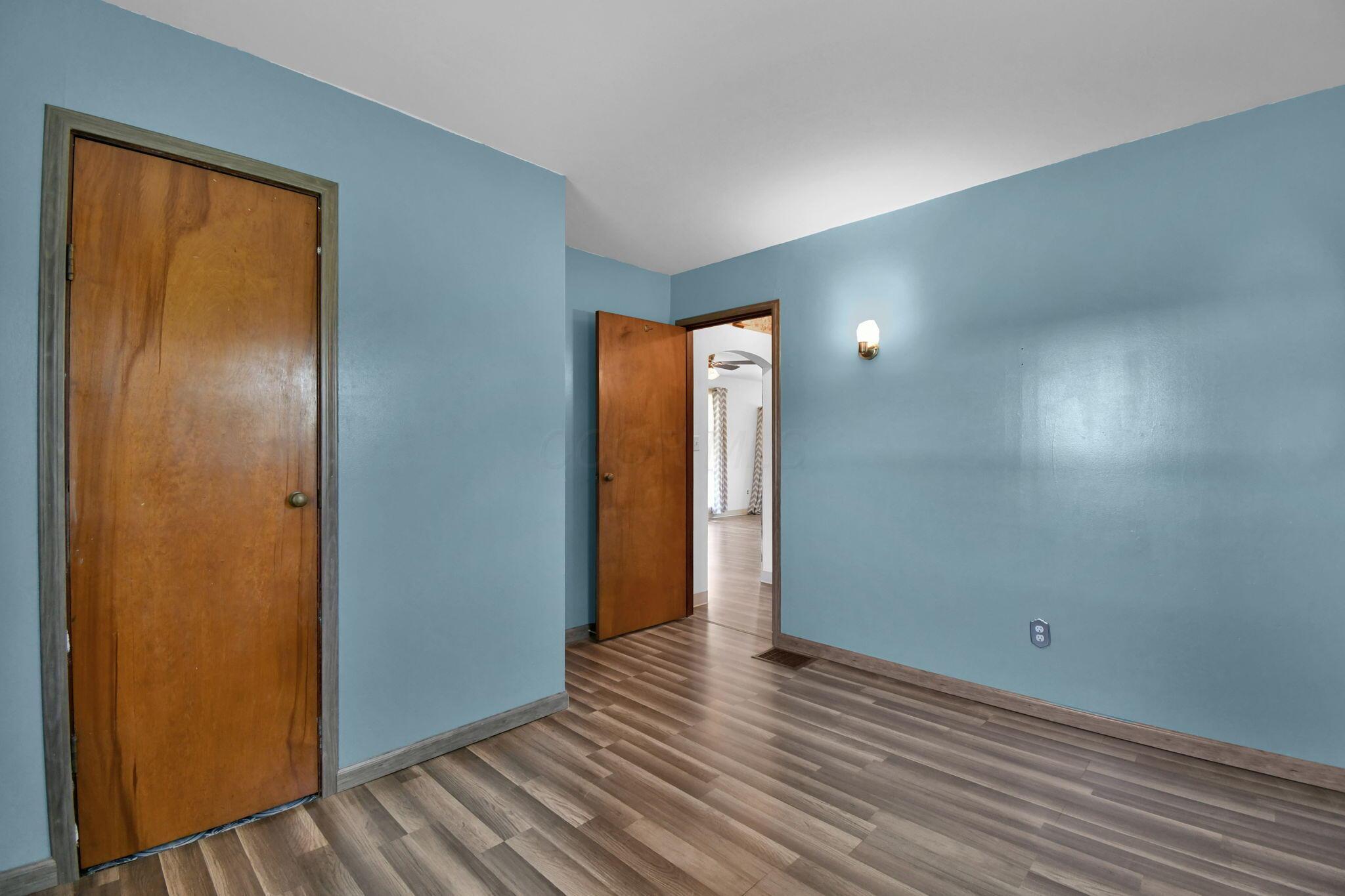 2365 Koebel Road Columbus, OH 43207 - Photo 15 of 26 15-web-or-mls-2365-koebel-rd