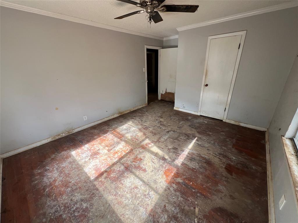 492 Richerson Road Denison, TX 75021 - Photo 5 of 28 a view of room