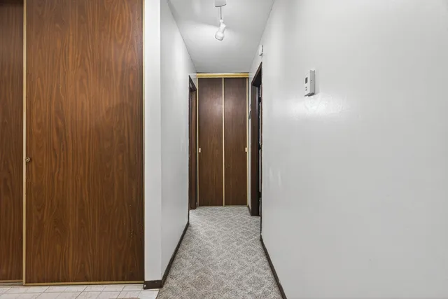 $92,000 | 2005 East 122nd Street, Unit A7, Burnsville, MN 55337