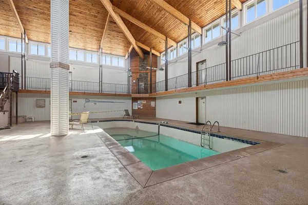 $92,000 | 2005 East 122nd Street, Unit A7, Burnsville, MN 55337