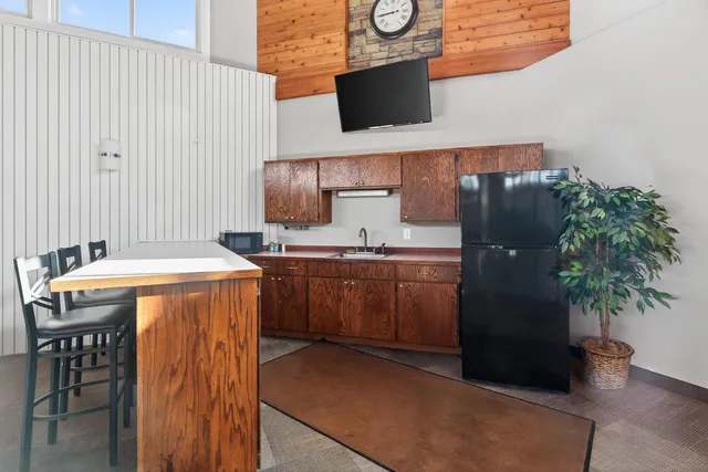 $92,000 | 2005 East 122nd Street, Unit A7, Burnsville, MN 55337