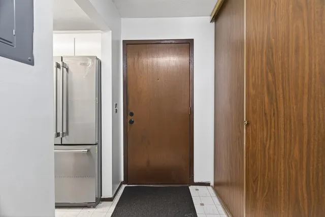 $92,000 | 2005 East 122nd Street, Unit A7, Burnsville, MN 55337