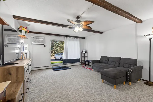 $92,000 | 2005 East 122nd Street, Unit A7, Burnsville, MN 55337