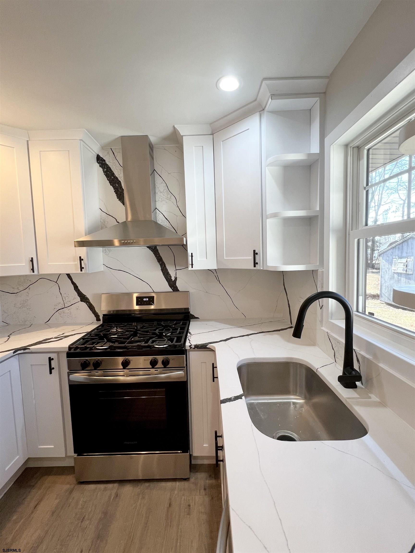 10 Franklin Drive Somers Point, NJ 08244 - Photo 7 of 30