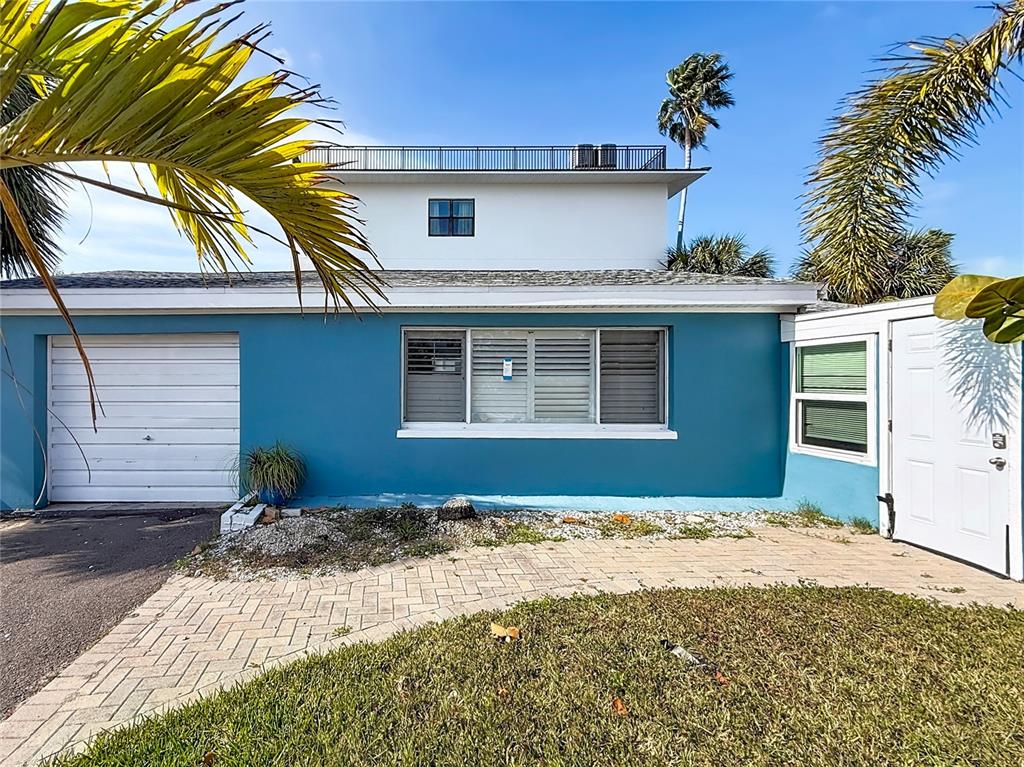 18012 4th Street East Redington Shores, FL 33708 - Photo 13 of 52