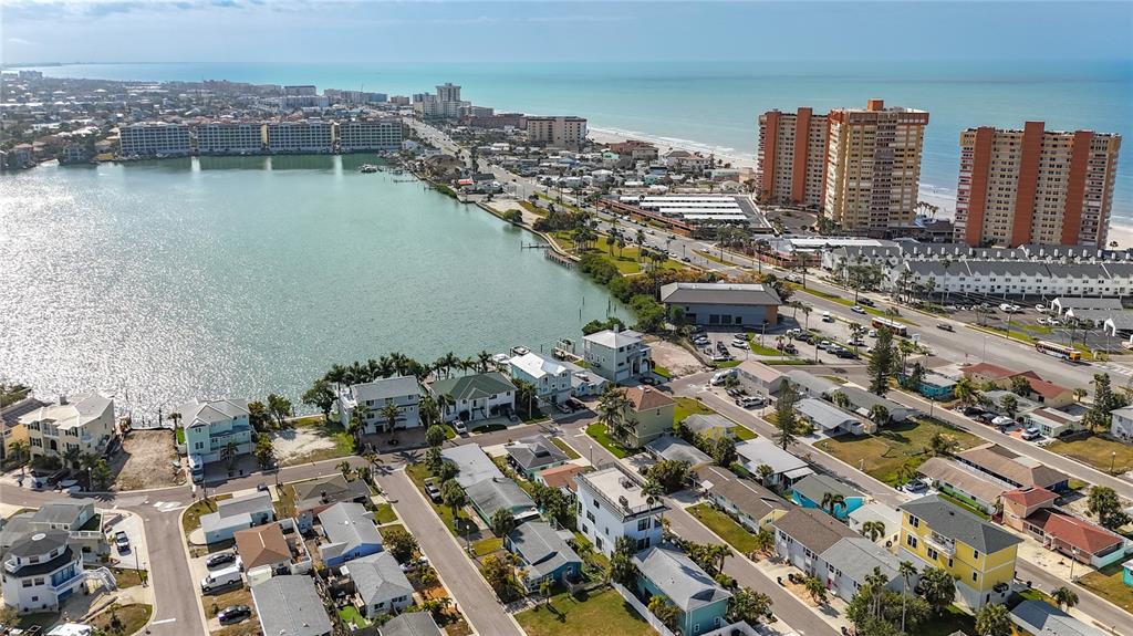 18012 4th Street East Redington Shores, FL 33708 - Photo 3 of 52