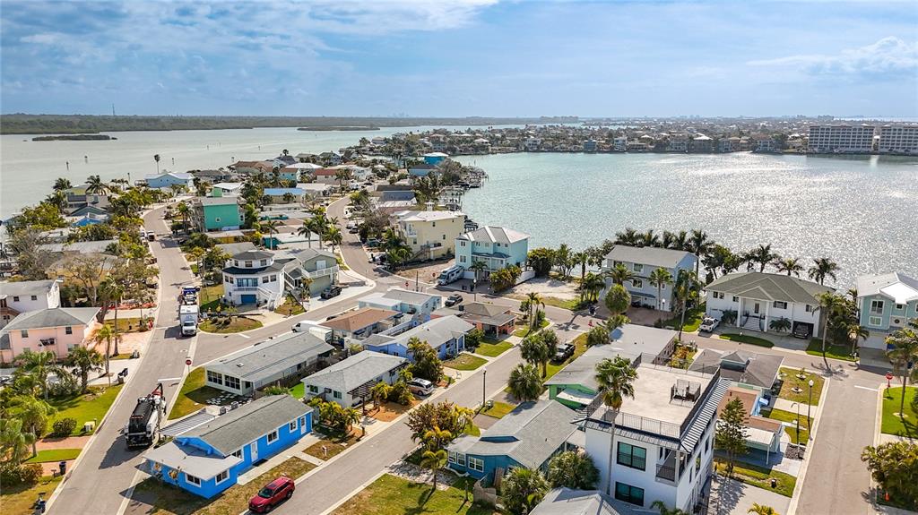 18012 4th Street East Redington Shores, FL 33708 - Photo 49 of 52