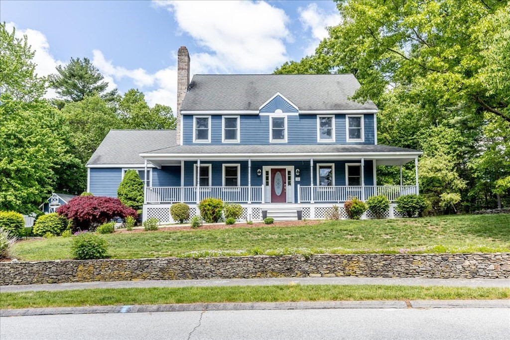24 Campbell Road Middleton, MA 01949 - Photo 2 of 41 a front view of a house with a yard