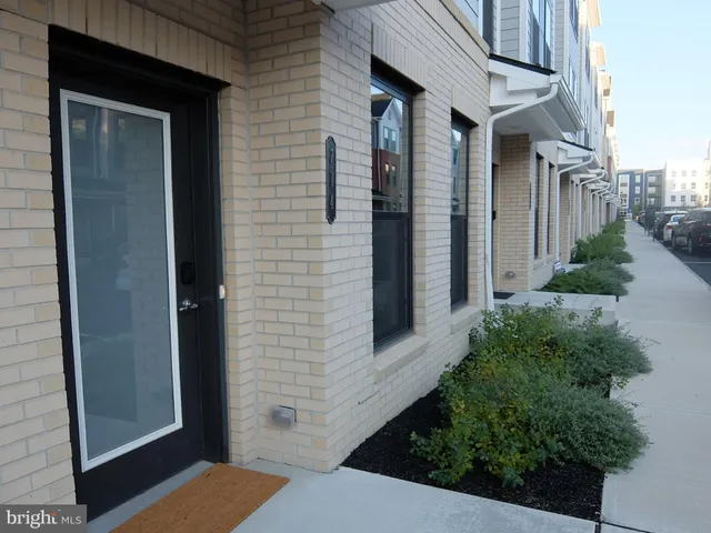 $3,900 | 713 Parker Boulevard, Princeton, NJ 08540