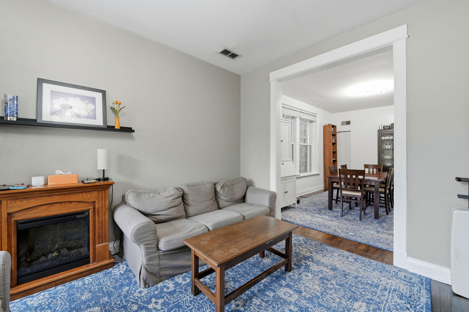 1929 West Irving Park Road, Unit 2 Chicago, IL 60613 - Photo 3 of 23 Gallery Image 3