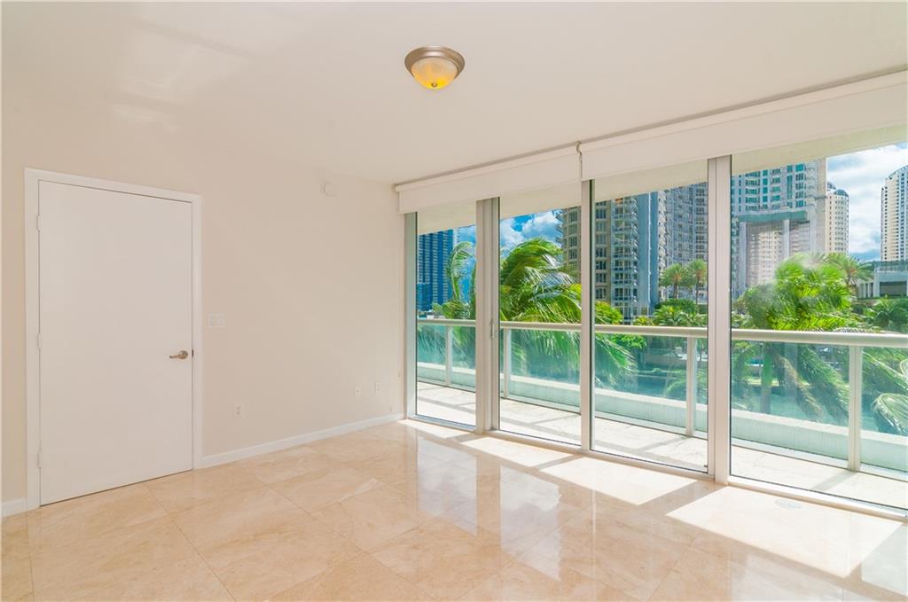 465 Brickell Avenue, Unit BAY 419 Miami, FL 33131 - Photo 22 of 54