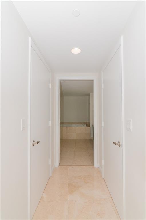 465 Brickell Avenue, Unit BAY 419 Miami, FL 33131 - Photo 25 of 54