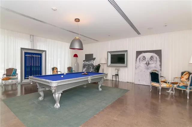 $1,050,000 | 465 Brickell Avenue, Unit BAY 419, Miami, FL 33131