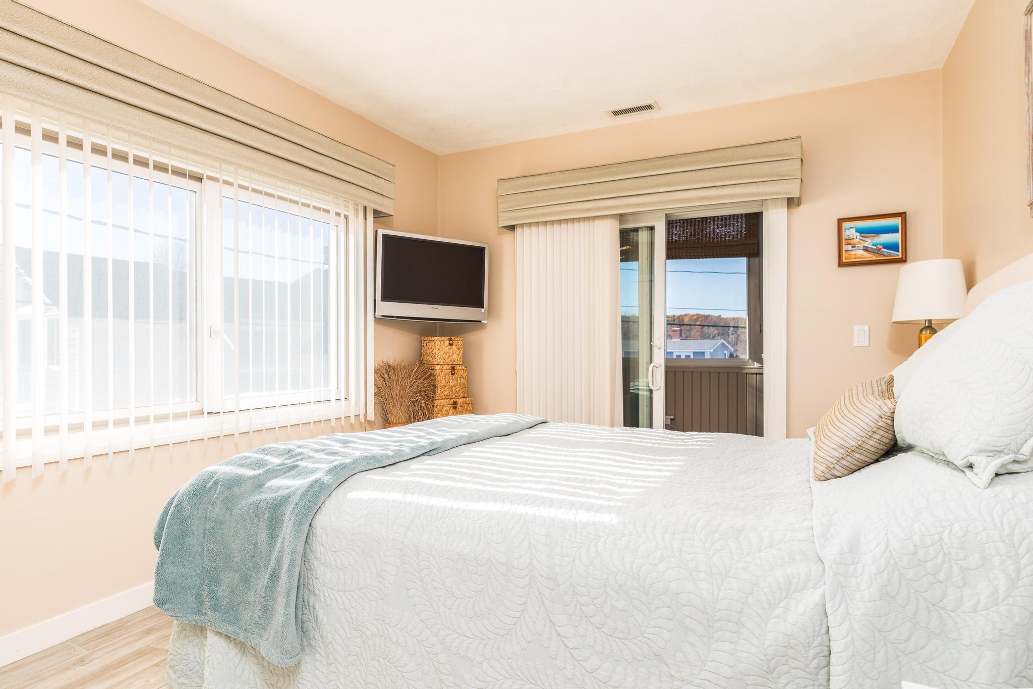 1080 Old Ocean Boulevard, Unit 4 Rye, NH 03870 - Photo 9 of 27