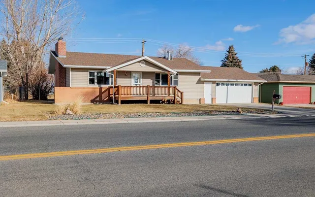 $515,000 | 1313 Meadow Ln Avenue, Cody, WY 82414